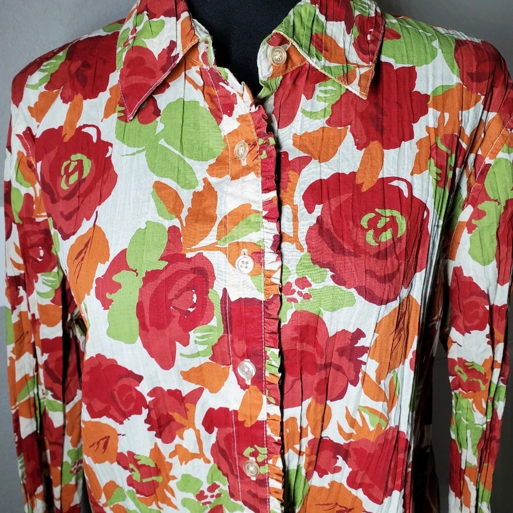 FIELDGEAR Women's Floral Ruffle Trim Buttondown Blouse Size Large NWOT - Picture 8 of 15